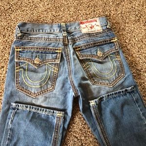TRUE RELIGION AUTHENTIC JEANS MENS size 34